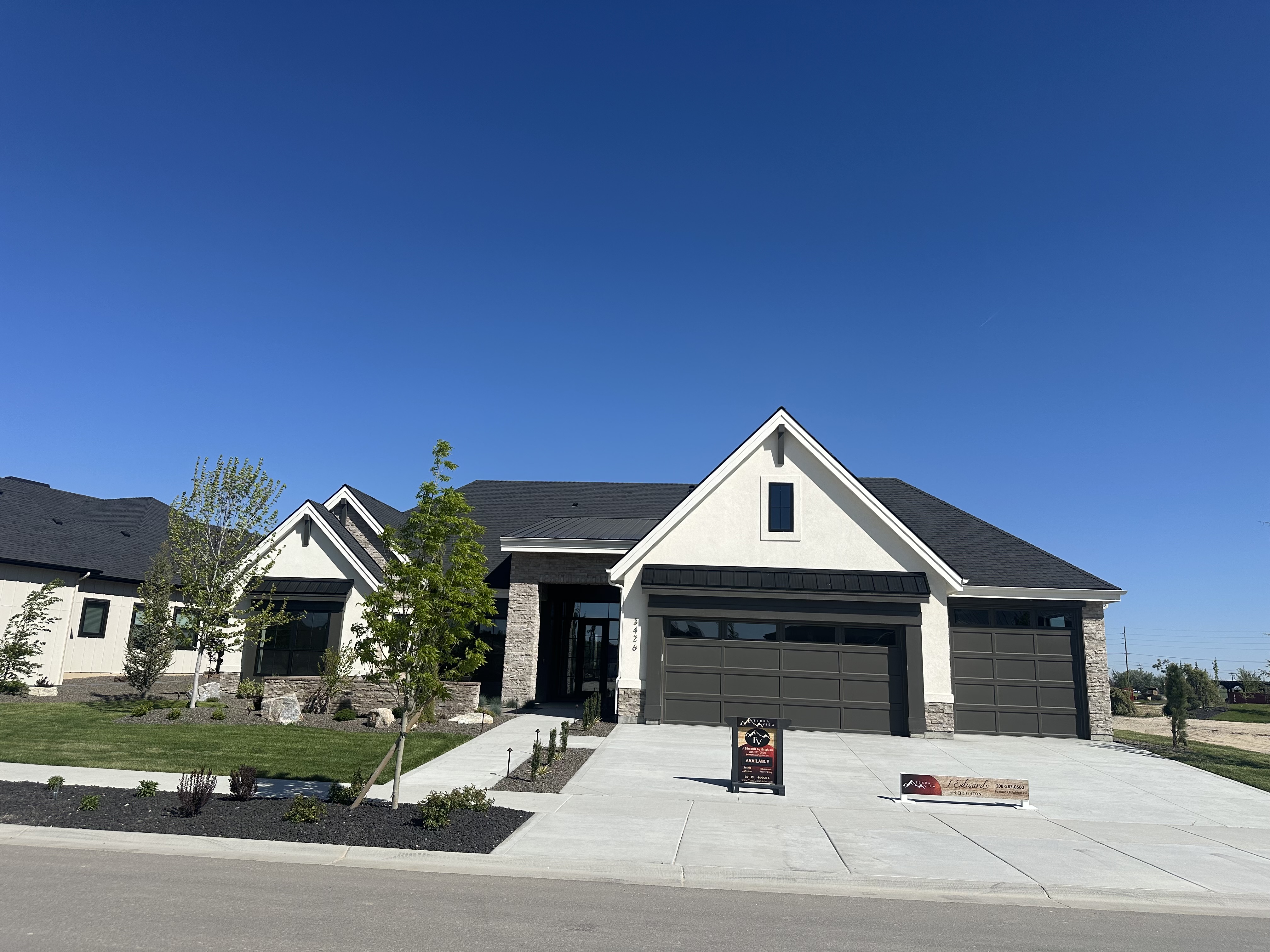 Custom Home — Stucco & Stone